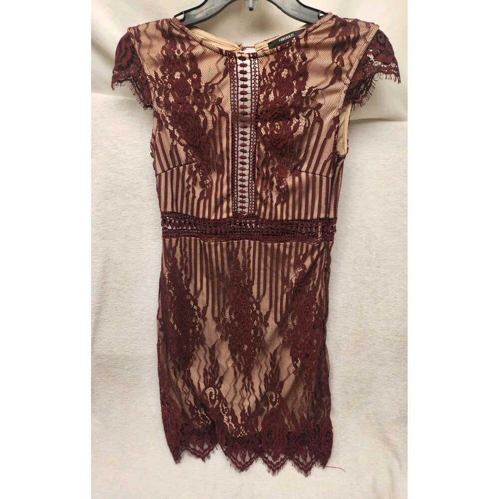 Forever 21 Burgundy Dress Mini Lace Overlay Women M